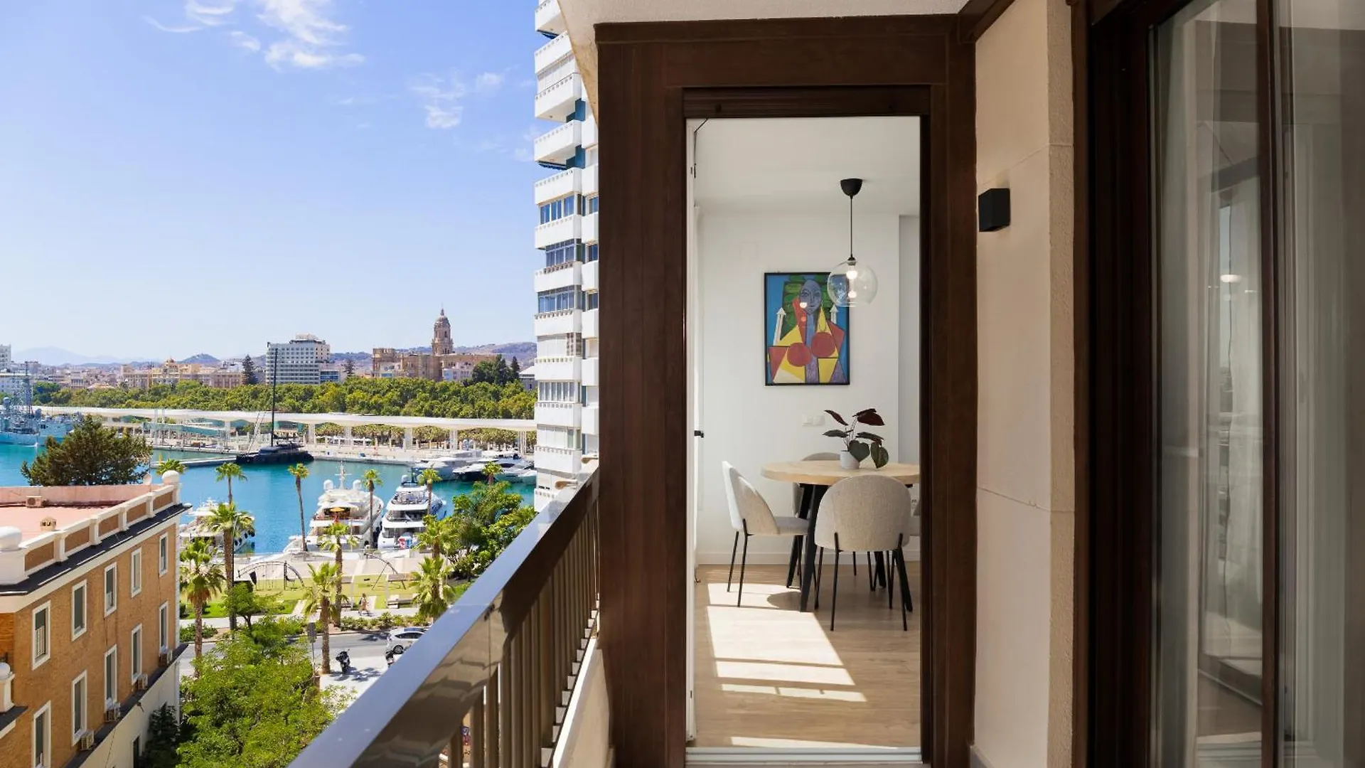 Apartman C36 Elegant 2 Bdr Apt Amazing Views Málaga